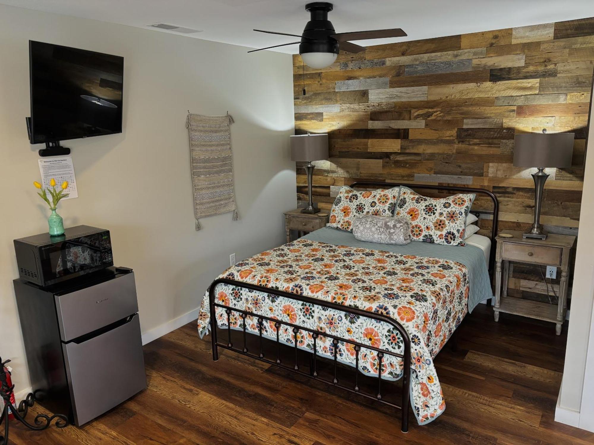 נאשוויל The Iris Garden Downtown Cottages And Suites חדר תמונה